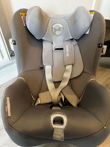 Cybex Sirona M2 i-size and Cybex Gold M base