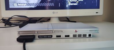 Playstation 2 Slim Silver console connections Works perfectly