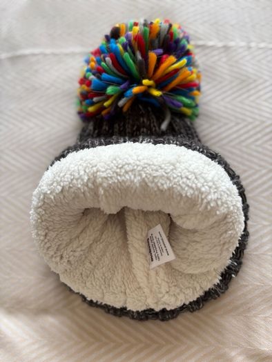 SuperBobble bobble hat