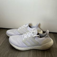 Womens Adidas Ultraboost 22 White UK 7.5 EU 41.5