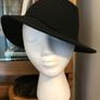 Vintage Women's Trilby Black Hat Image 2