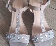 Heavenly Soles Jeweled Wedges