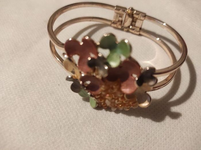 bangle