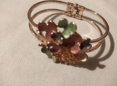 bangle