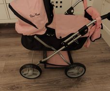 Silver Cross dolls pram