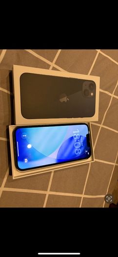 iPhone 13 ( Locked To 3 ) Like New