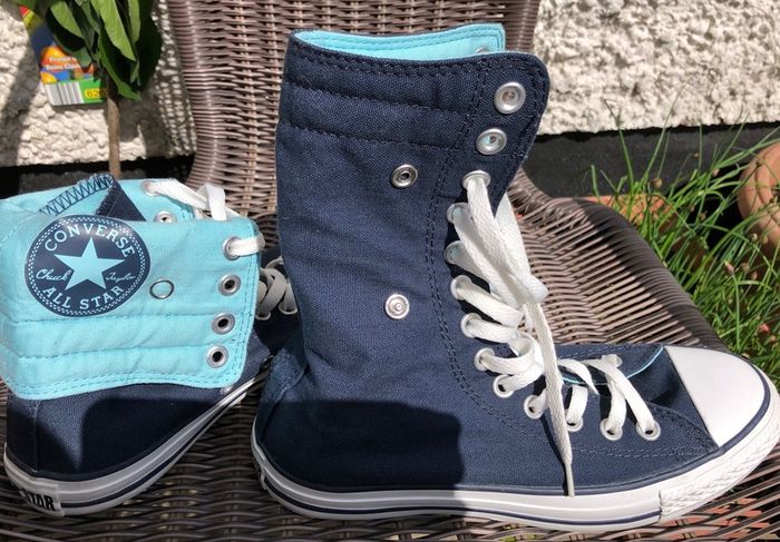 Girls Converse