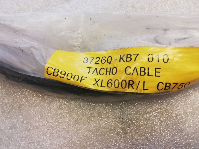 Honda CB750 900 F XL600 R / L Tacho cable