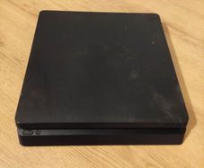 Playstation 4 Slim