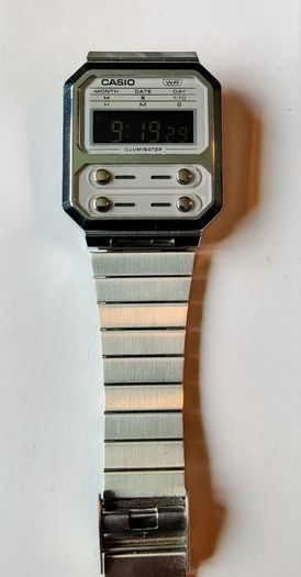 Casio A100WE digital watch
