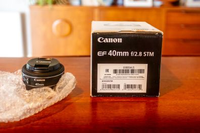 Canon EF 40mm f/2.8 STM Pancake | Ultra Compact Lens | Boxed | Excellent