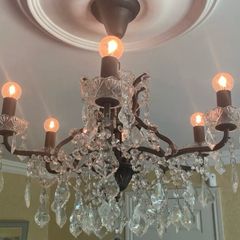 Ceiling chandelier