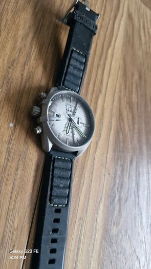 Diesel Analog Quartz Men Watch Grey Black Popular