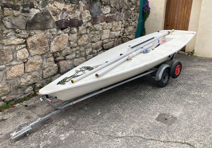 Laser dinghy for sale