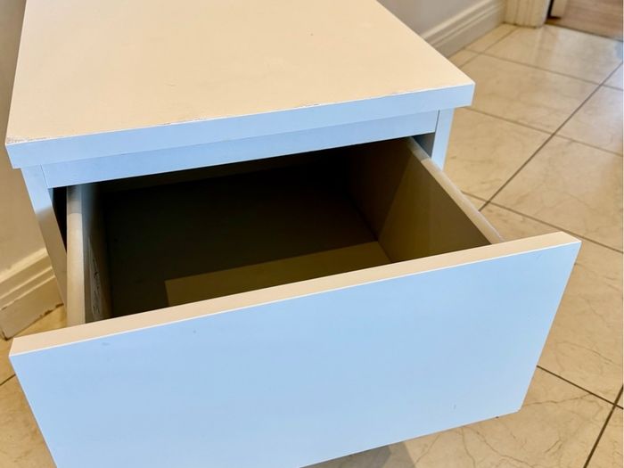 white side locker