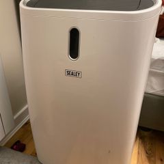 Dehumidifier/ Air Con on Wheels