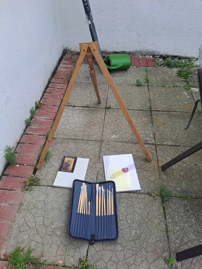 art supplies