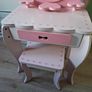 Vanity Table Image 2