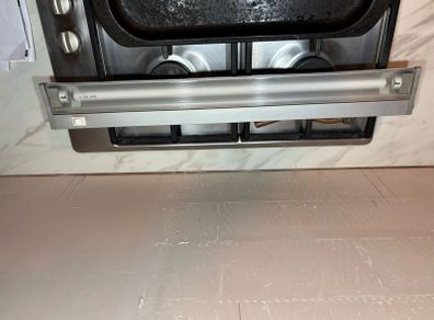 Under Cabinet Light