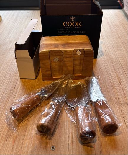 Small Acacia Wood Cheese Knife Block