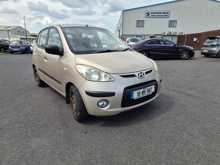 Hyundai i10 2010 1.2 Petrol Golden New NCT