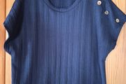 Size medium