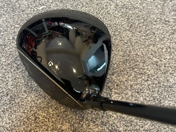 Taylormade Qi10 10.5 degree regular shaft driver