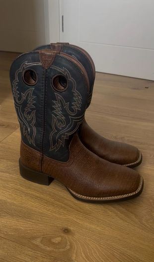 Men's cowboy boots "new"