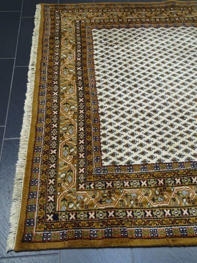 Persian Sarok Mir Rug 2.9 x 2.05m (SKM)