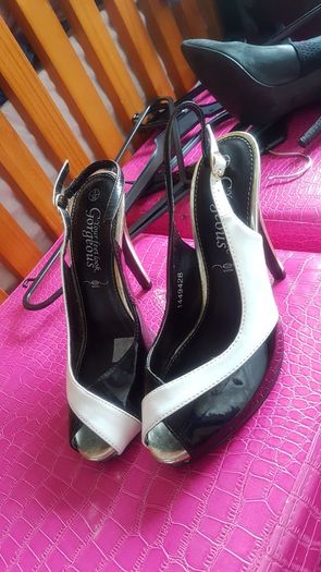 New look heels size 3 never worn black white
