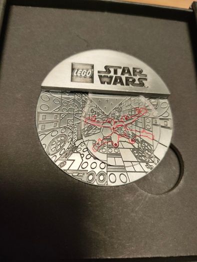 LEGO Battle of Yavin Collectable Coin 500818 Retired