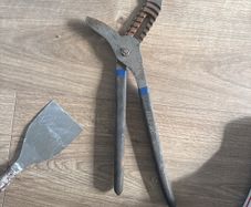 pipe pliers