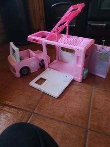 Barbie camper van