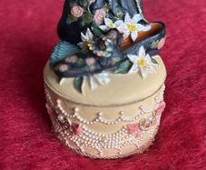 Musical Ornament Vintage