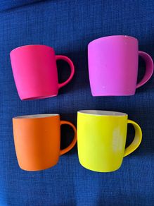 mugs x 4