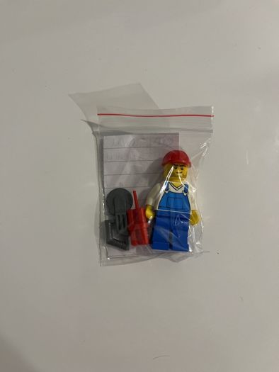 Lego City Construction Worker minifigure