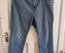 Levi's 724 w20