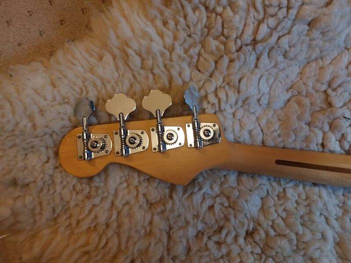 fender mexican jazz bass fretless m2700303