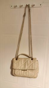 Price drop Primark Quilted Beige Handbag with Gold Chain