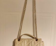 Price drop Primark Quilted Beige Handbag with Gold Chain