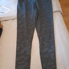 gym leggings