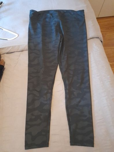gym leggings