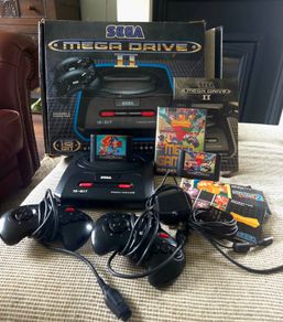 Sega Megadrive II plus games Retro console