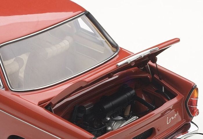 BMW 700 Sport Coupe 1959 - Autoart - Spanish Red- 1/18 - New In Box