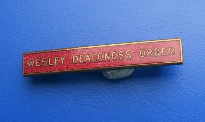 WESLEY DEACONESS ORDER (Methodist Church) - a vintage Sister's Order badge (a rare badge)