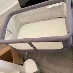 Baby crib/rocker