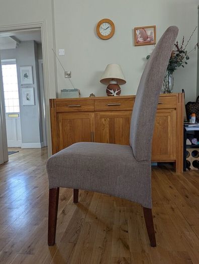 Solid Oak dining table, side board & chairs for 8