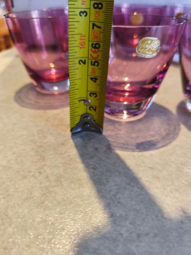 2 set x 4 vintage cranberry bohamien glass. Shot glasses collectible each  set  25. 00 euro or all togher for  45. 00 euro. In very good condition.
