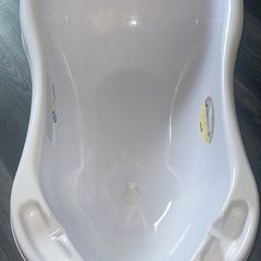 Maria stars keeper baby bath