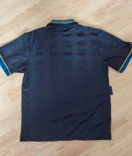 Authentic 1993-1995 Manchester United Away jersey